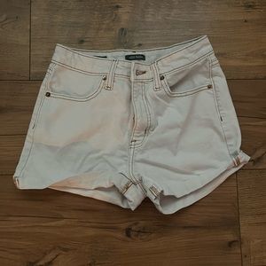 TARGET WILD FABLE white shorts